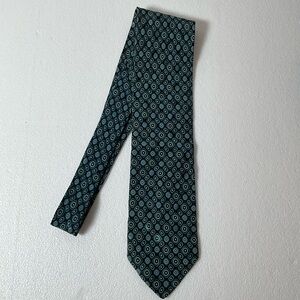 Brioni Roma 100% Seta Silk Elegant Black and Blue Patterned Men's Tie